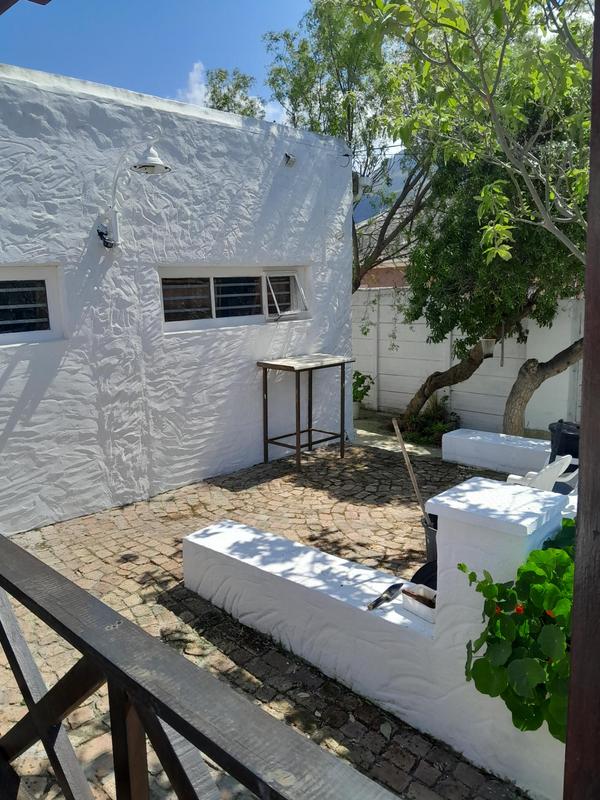 5 Bedroom Property for Sale in Bot River Western Cape